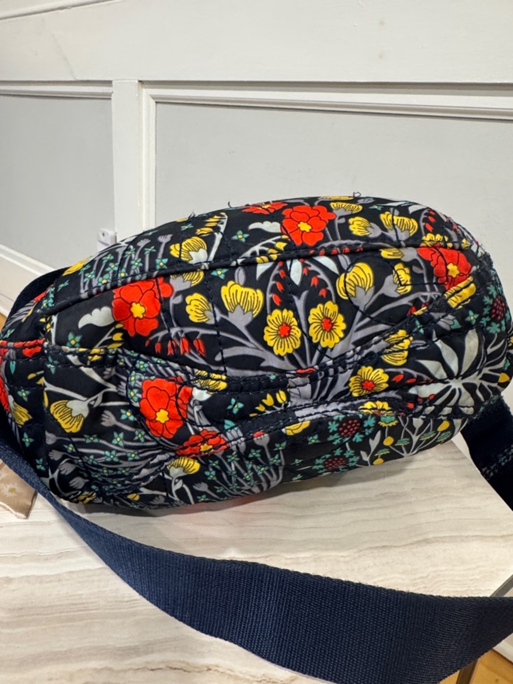 Marc Jacobs Natasha Quilted Floral Crossbody Blue with Red & Yellow Flowers - Picture 10 of 17